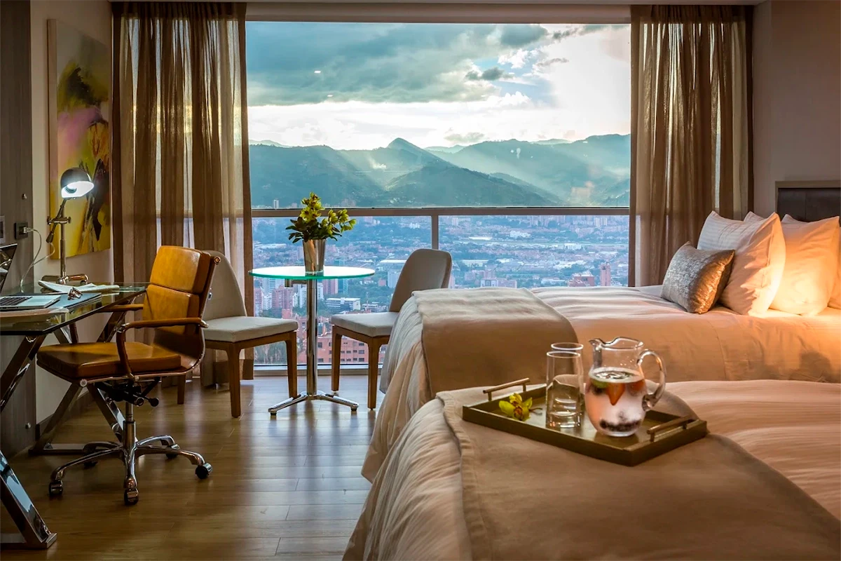Comfortable hotel room for medical tourism in Medellin, ideal for patient recovery.